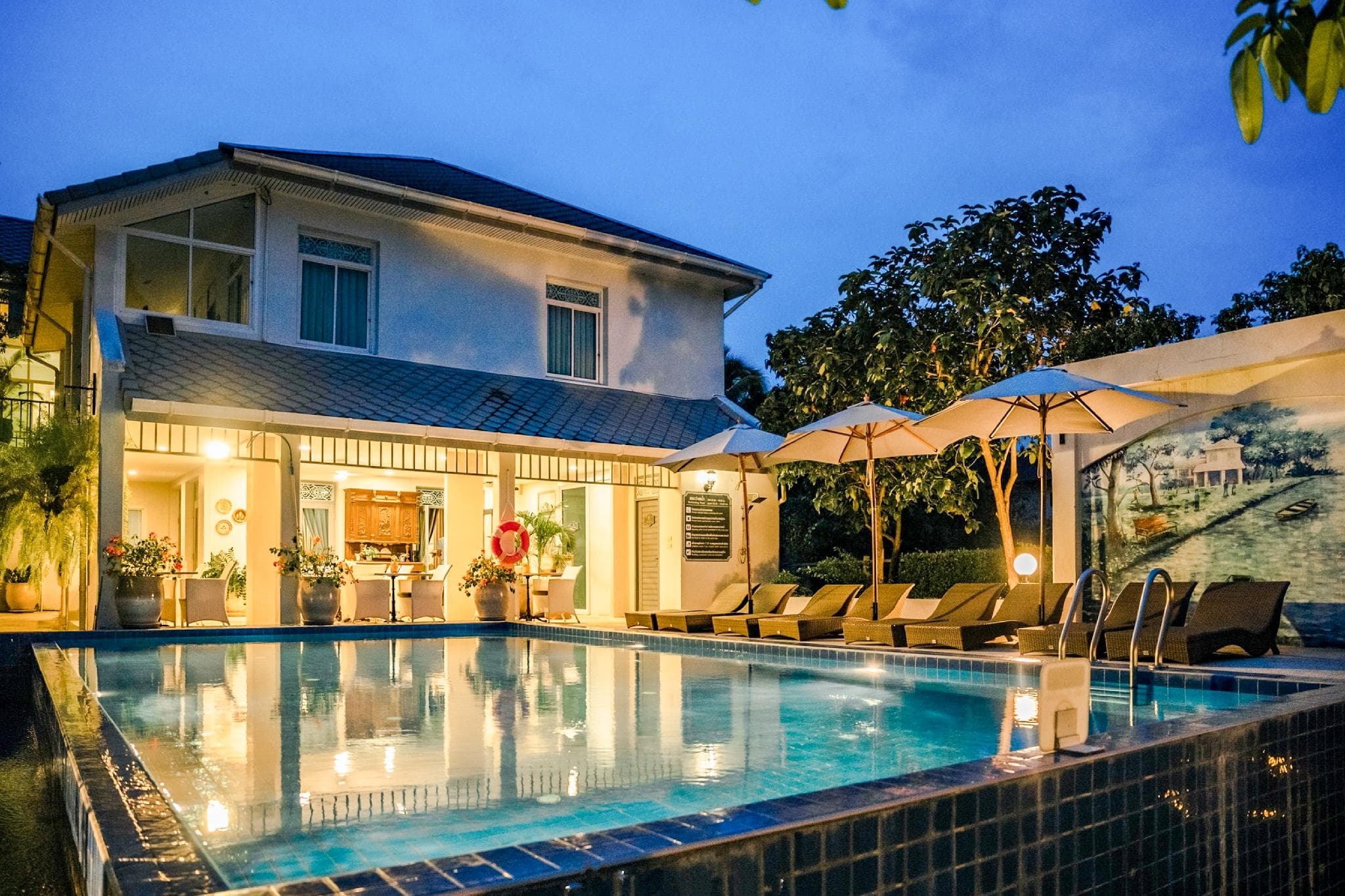 Villa Amphawa