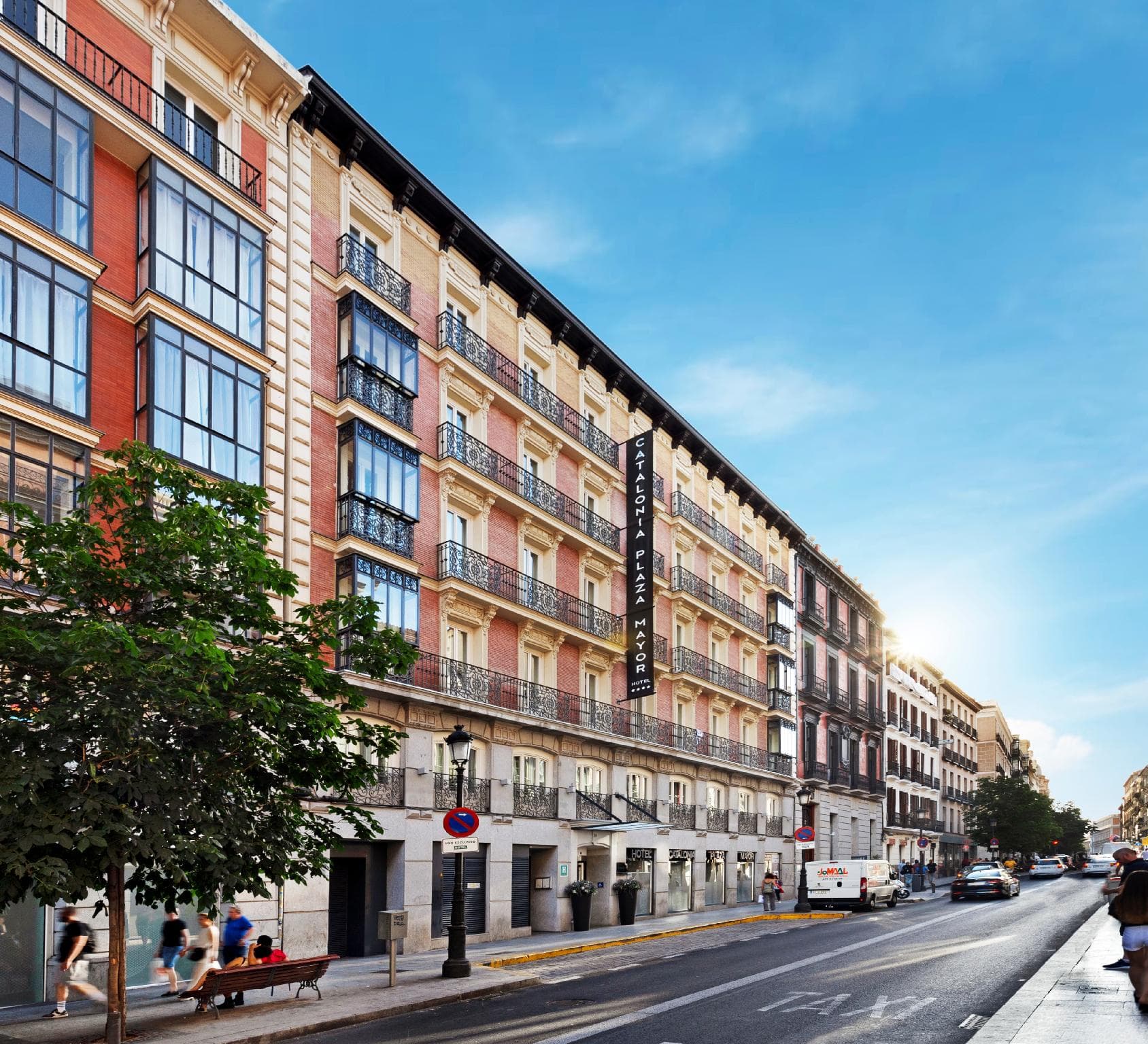 Catalonia Plaza Mayor Hotel