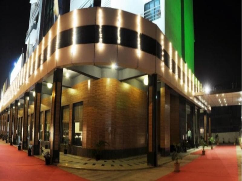 Pallavi Avida Hotel