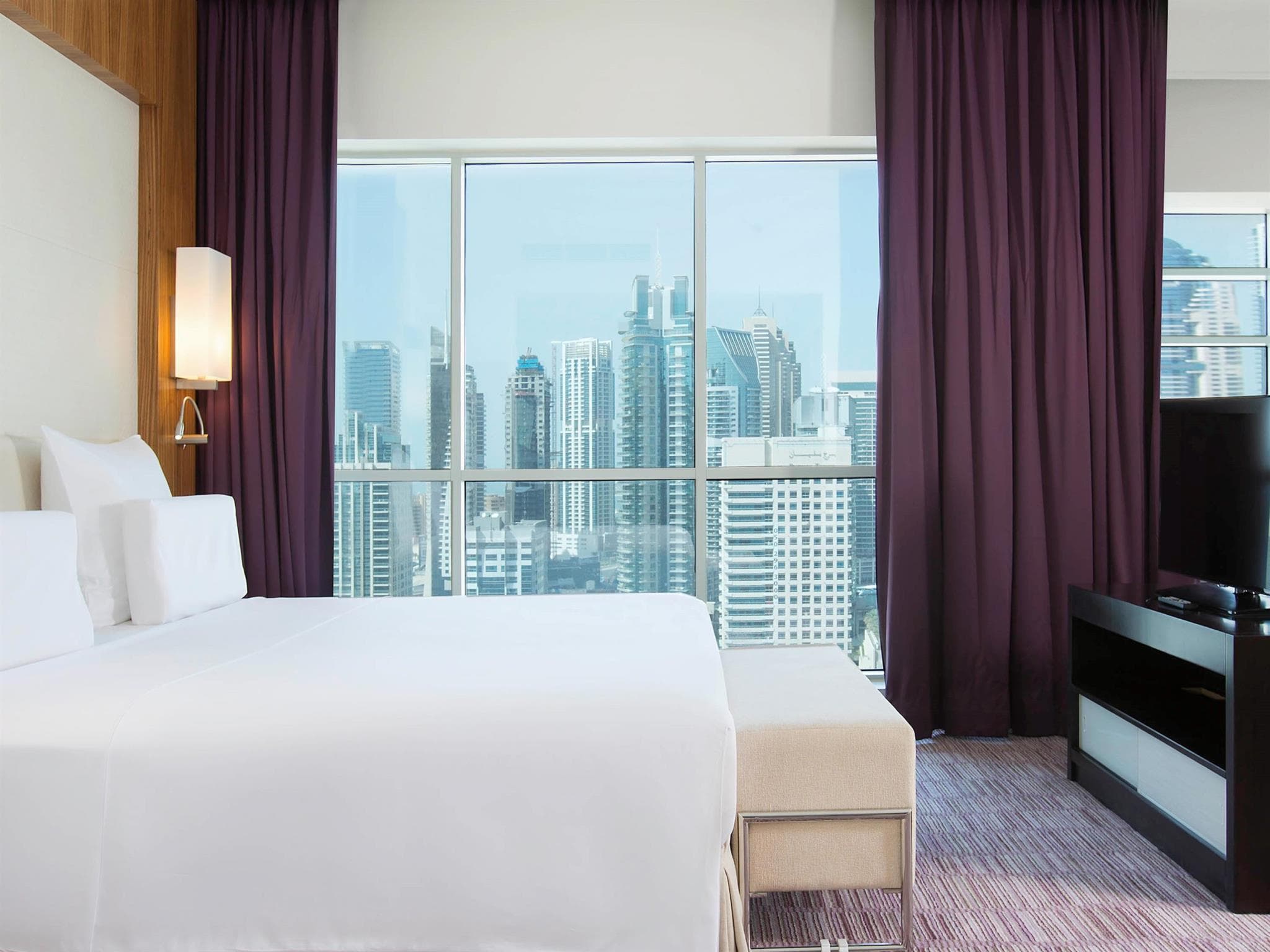 Pullman Jumeirah Lakes Towers Hotel and Residence