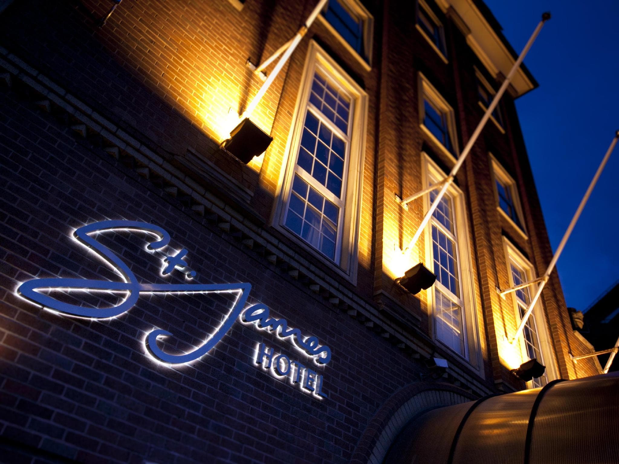 St James Hotel