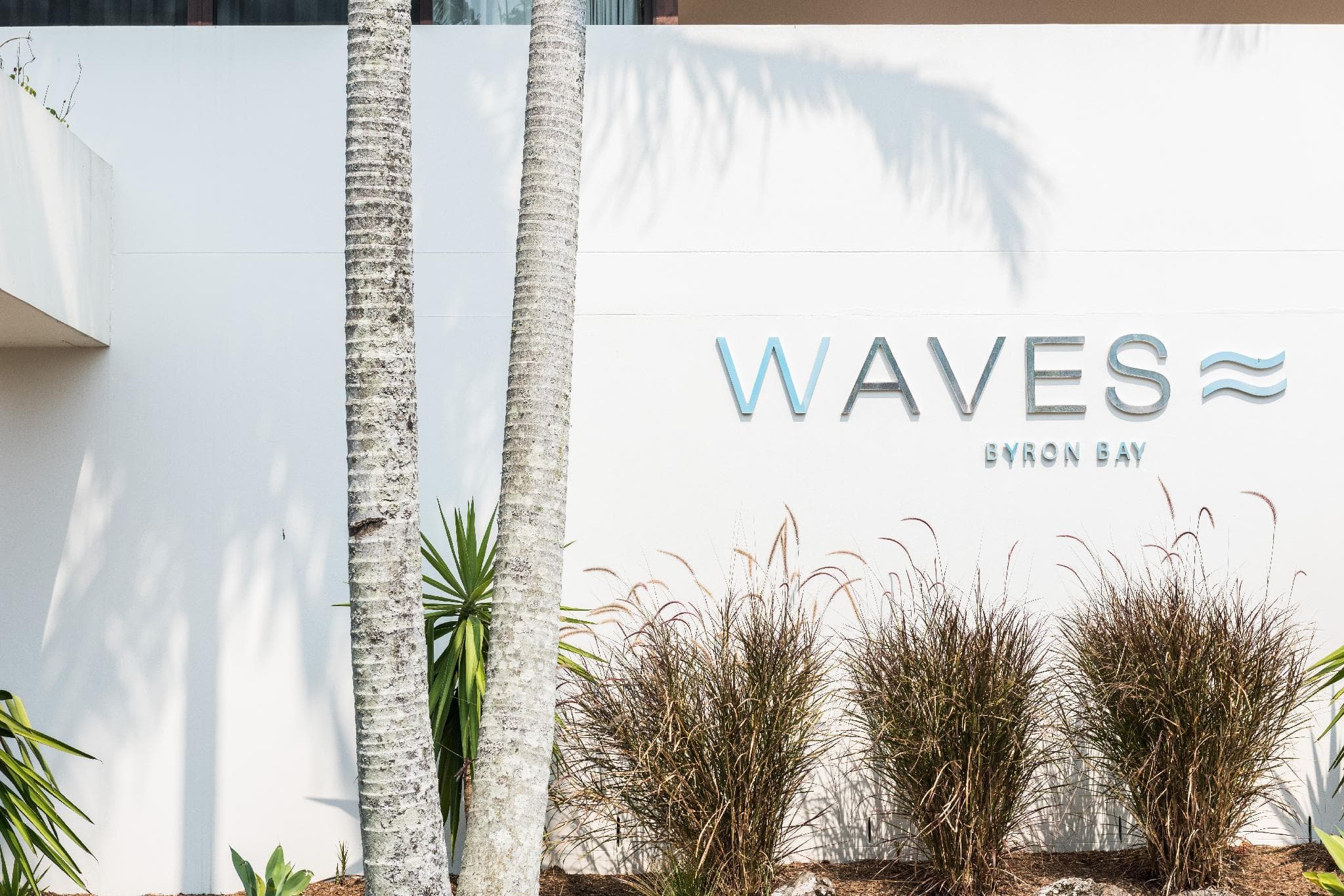 Waves Hotel Byron Bay