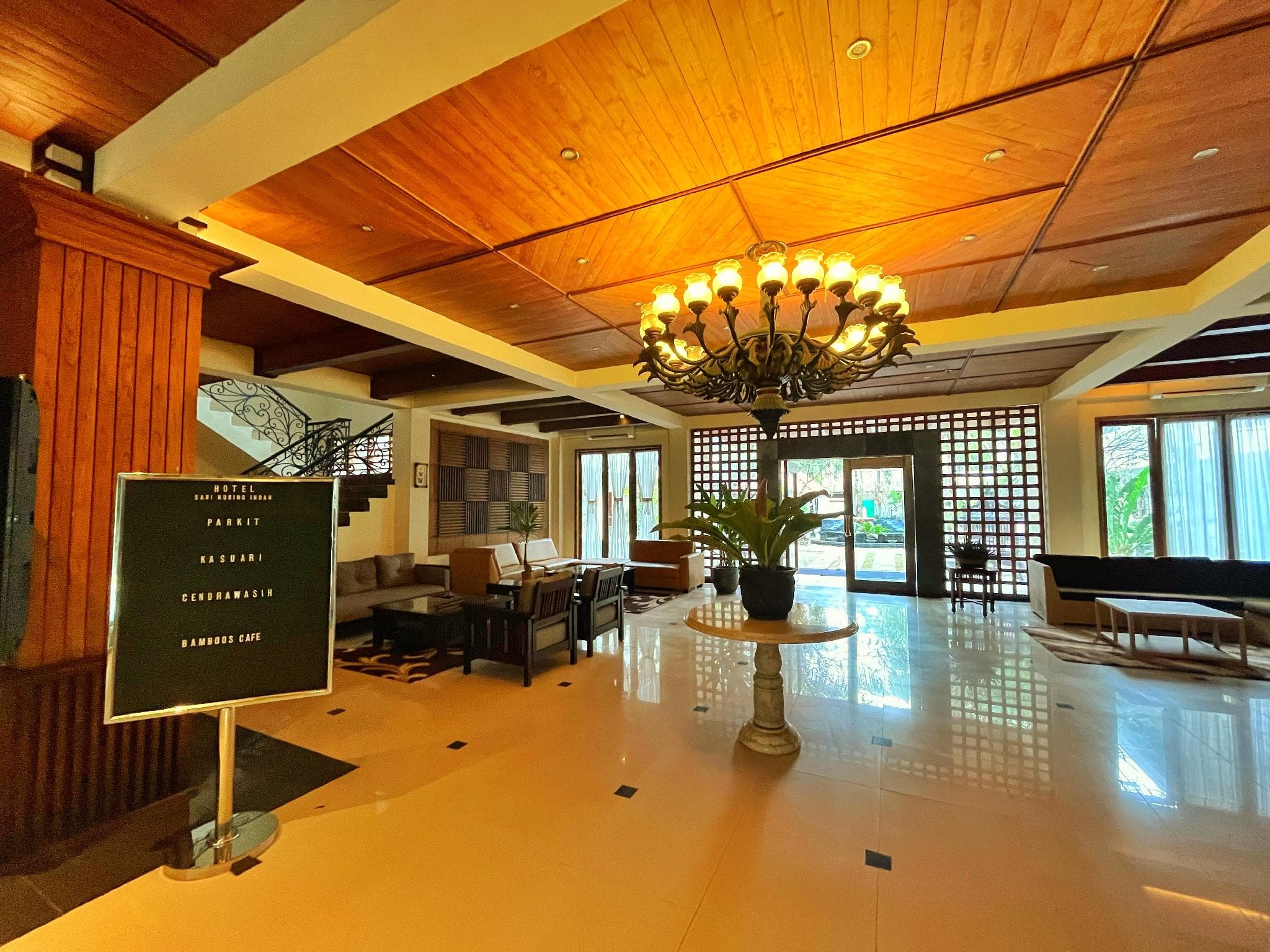 HOTEL SARI KURING INDAH