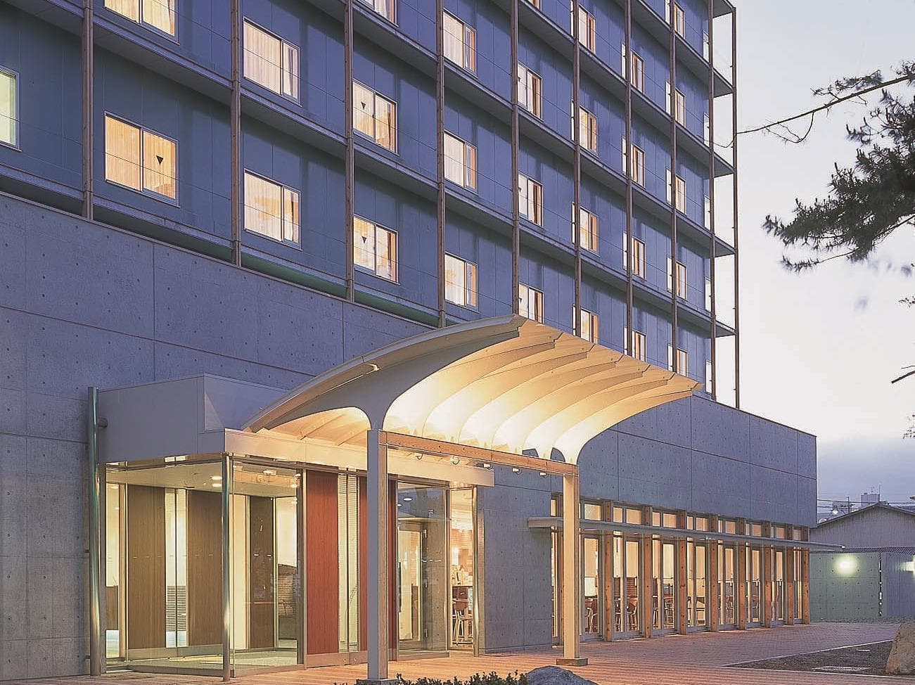 Ou Hotel