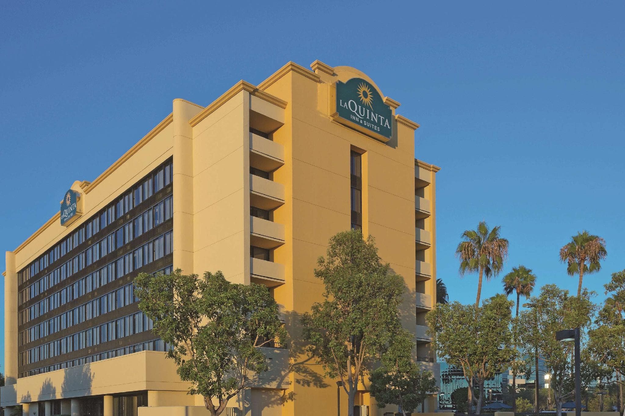 La Quinta Inn & Suites by Wyndham Buena Park