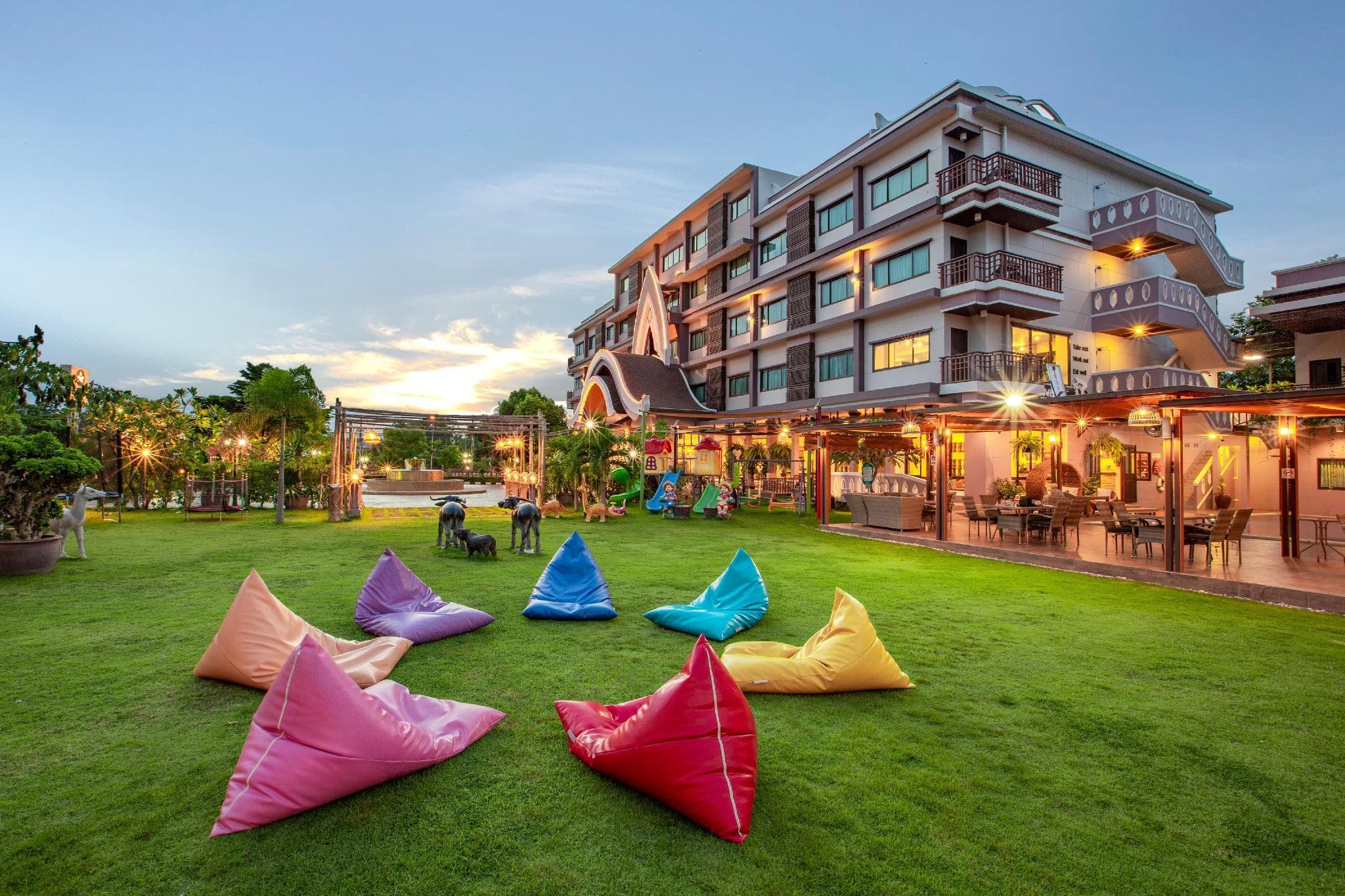 Phanomrungpuri Hotel