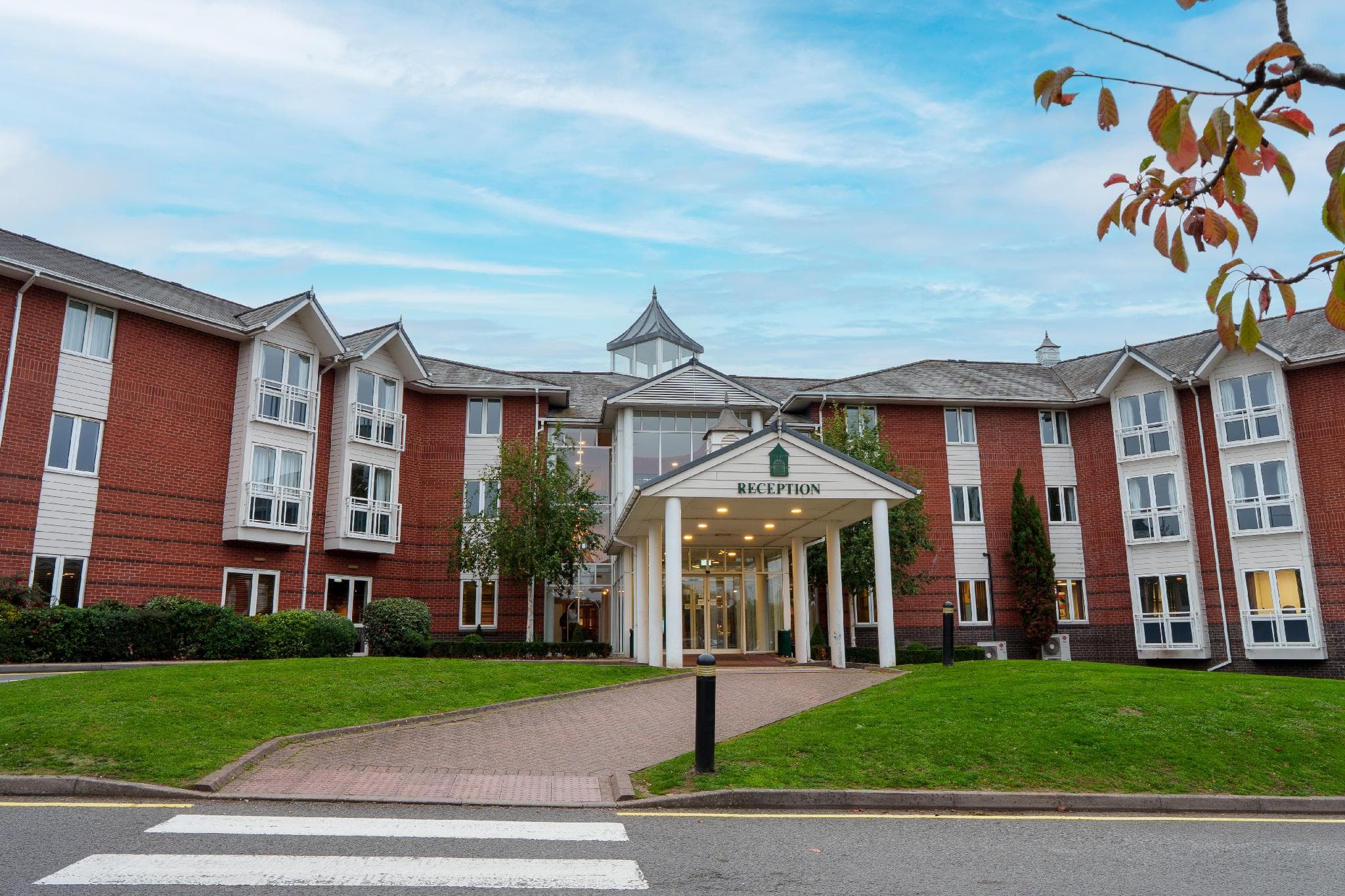 Arden Hotel And Leisure Club