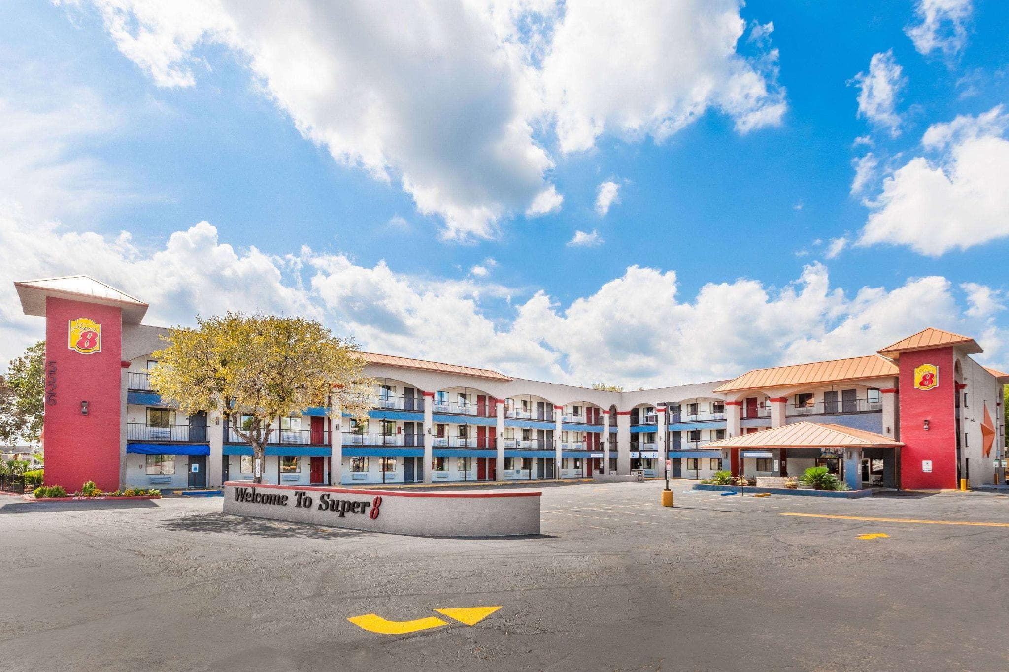 Super 8 By Wyndham Austin University/Downtown Area