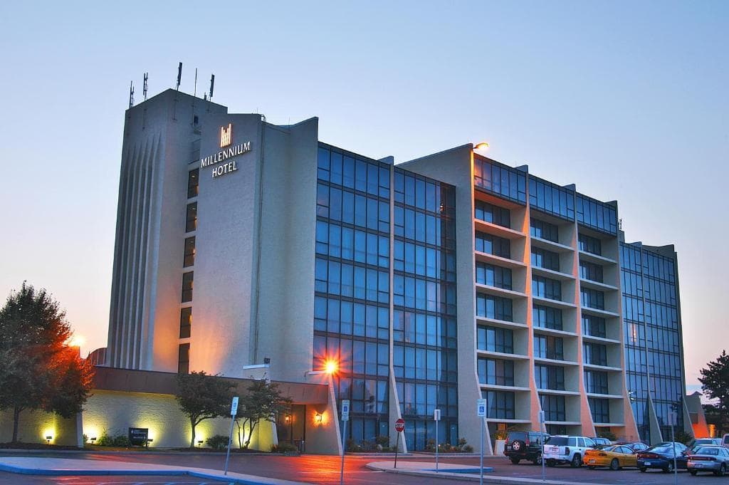 M Hotel Buffalo Airport