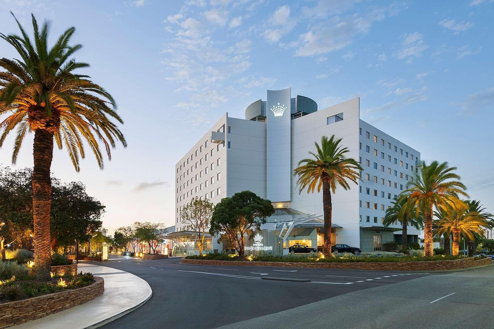 Crown Promenade Perth Hotel