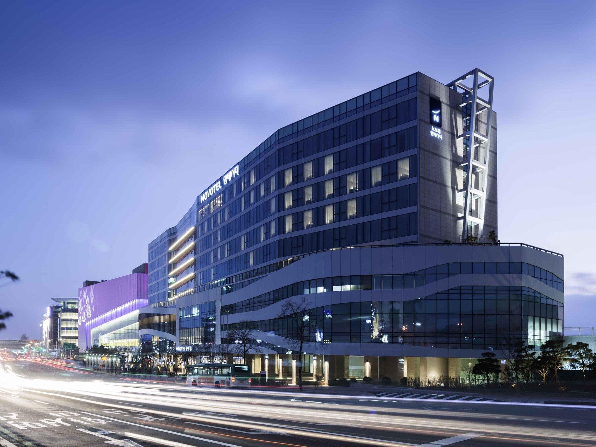 Novotel Ambassador Suwon Hotel